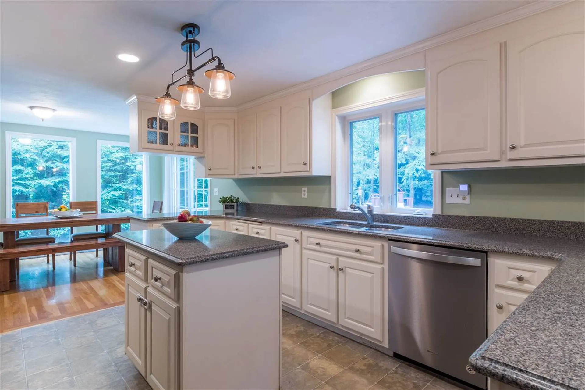 48 Buttrick Road Hampstead NH 03841