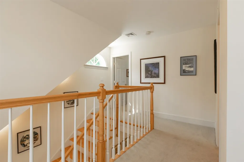 579 Sagamore Avenue Portsmouth NH 03801