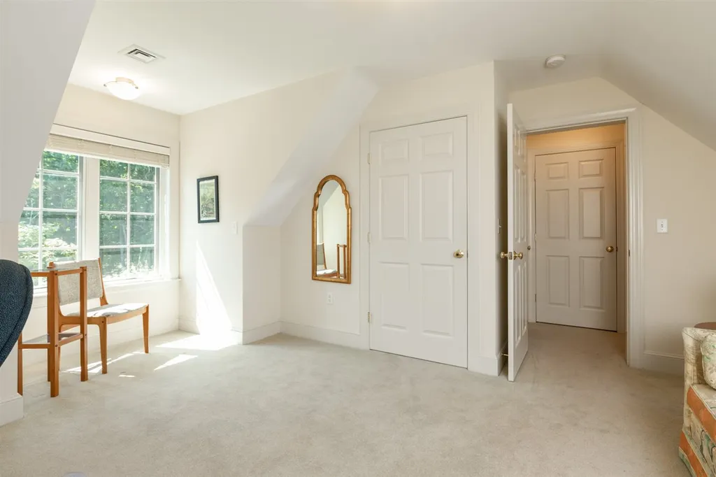 579 Sagamore Avenue Portsmouth NH 03801