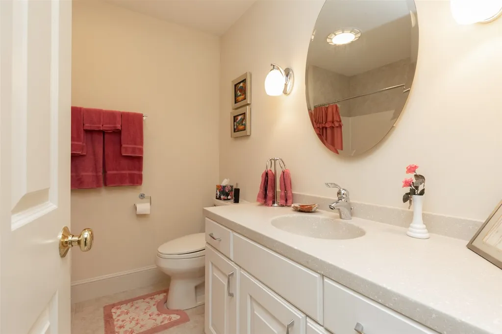 579 Sagamore Avenue Portsmouth NH 03801