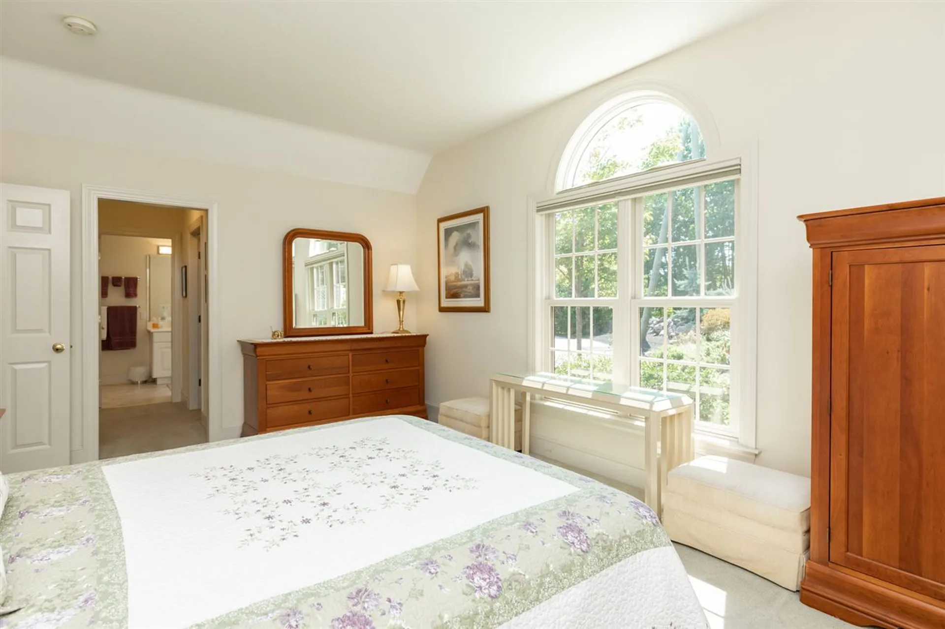579 Sagamore Avenue Portsmouth NH 03801