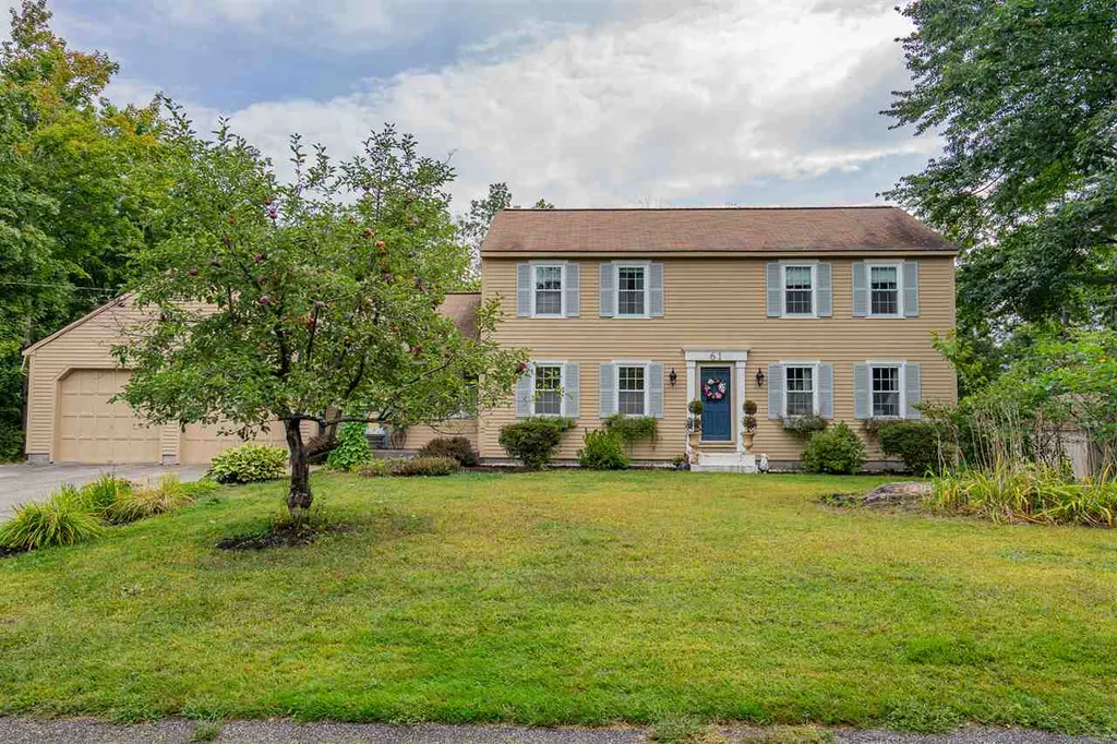 61 Rundlett Hill Road Bedford NH 03110