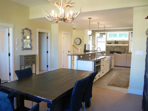 4 Rice Brook Warren VT 05674