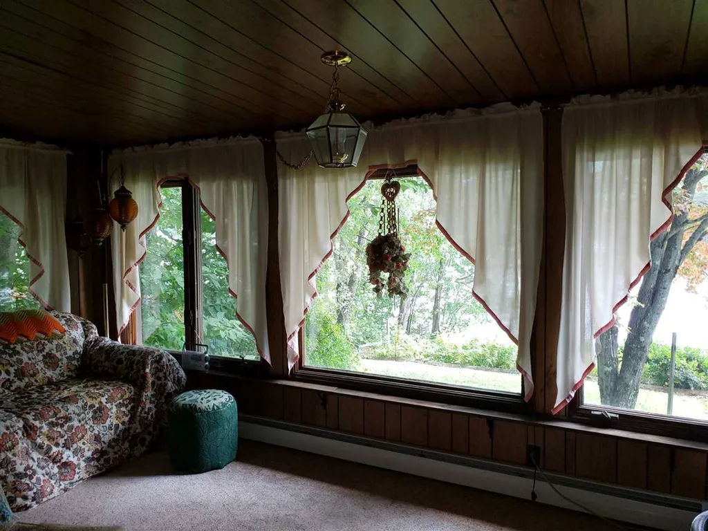 22 Lake View Stoddard NH 03464