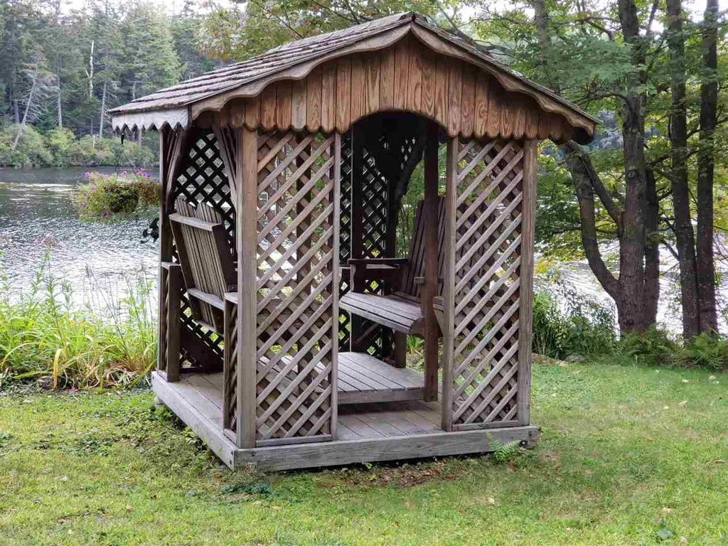 22 Lake View Stoddard NH 03464