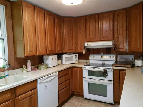 22 Lake View Stoddard NH 03464