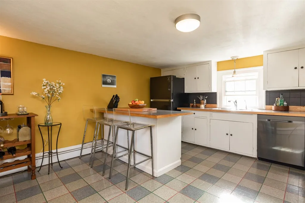 197 Madison Street Portsmouth NH 03801