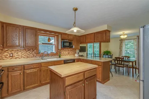 33 Irving Drive Concord NH 03301