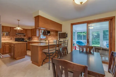 33 Irving Drive Concord NH 03301