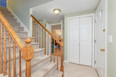 33 Irving Drive Concord NH 03301