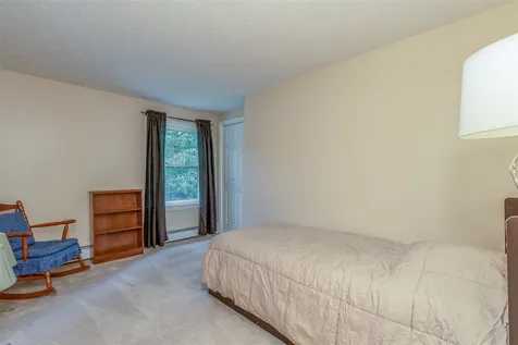 33 Irving Drive Concord NH 03301