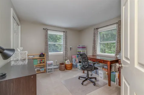 33 Irving Drive Concord NH 03301