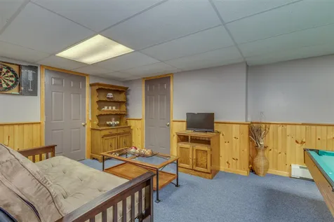 33 Irving Drive Concord NH 03301