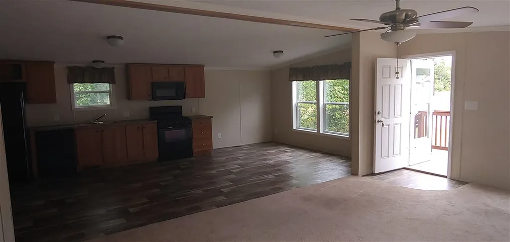 3 Marilyn Drive Allenstown NH 03275