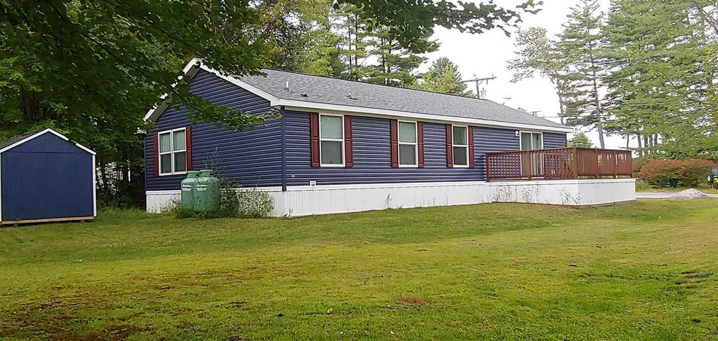 3 Marilyn Drive Allenstown NH 03275