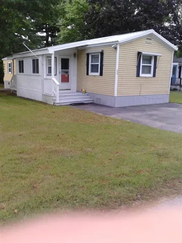 12 Hayes Park Exeter NH 03833