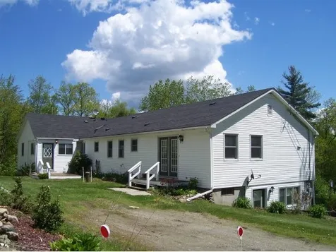 352 Old Newport Road Claremont NH 03743