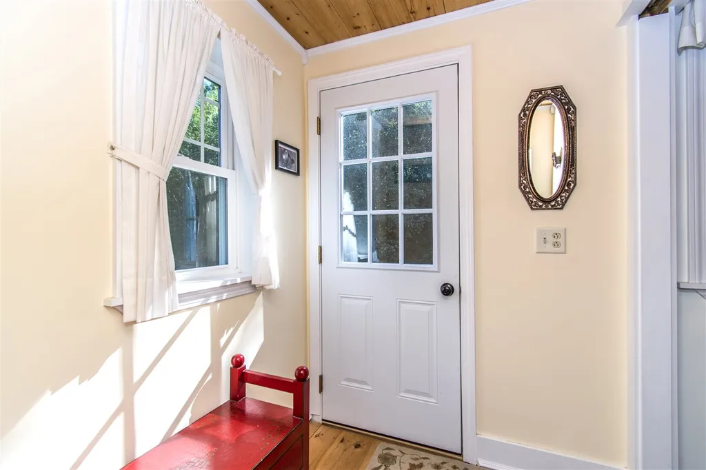 91 Blake Road Epping NH 03042