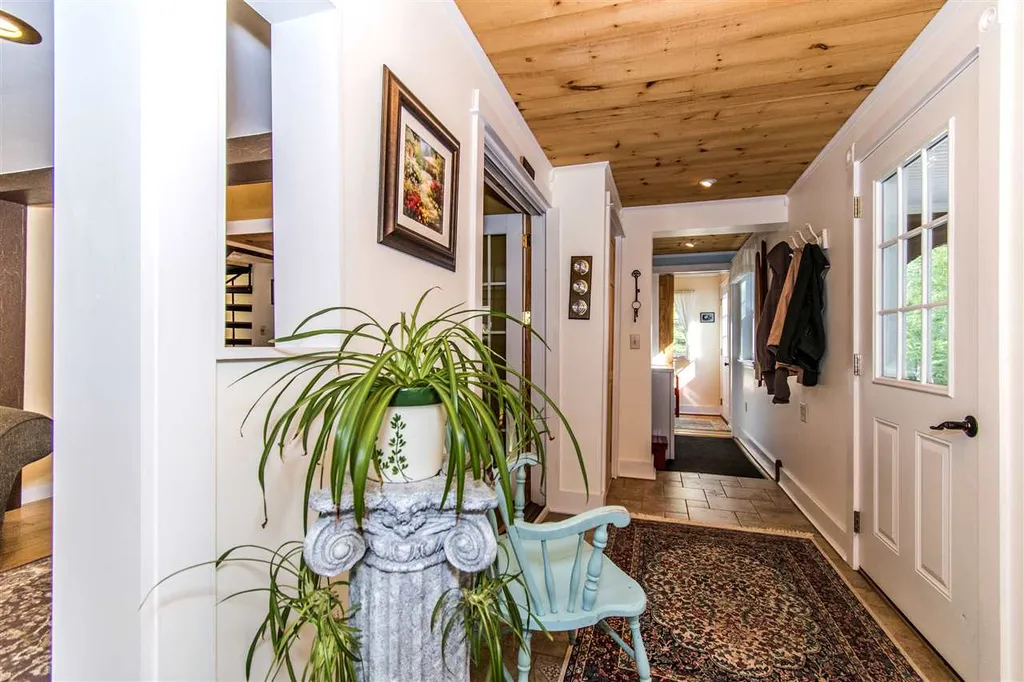 91 Blake Road Epping NH 03042