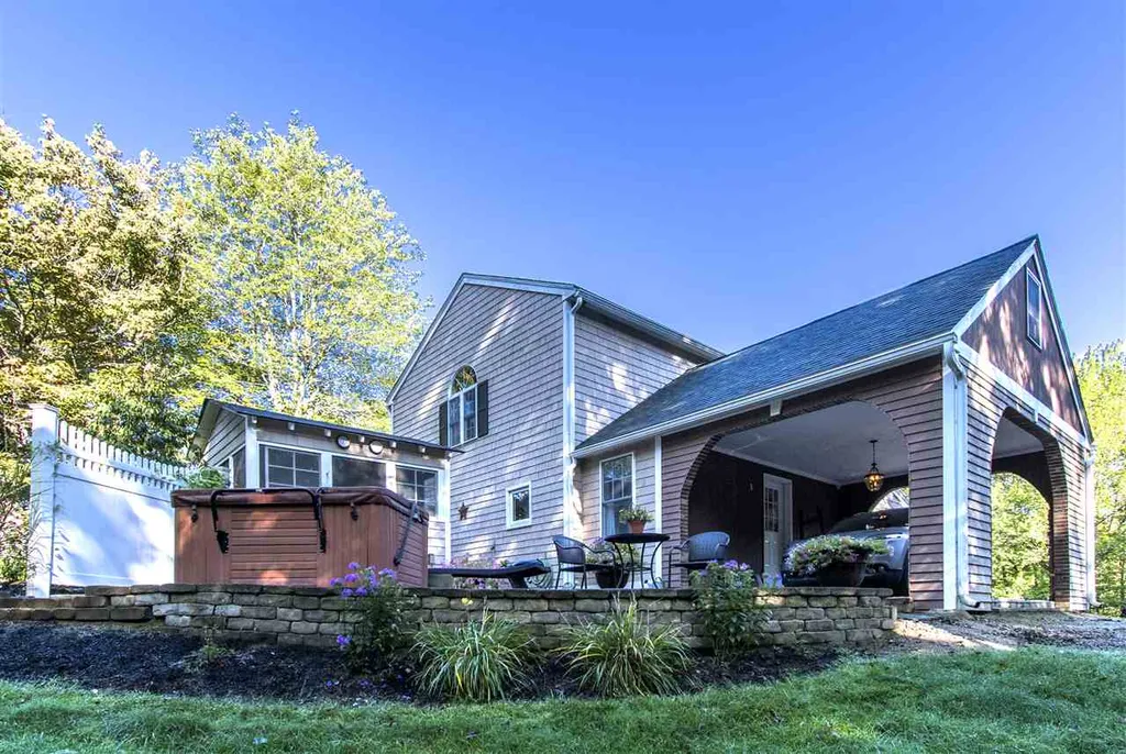 91 Blake Road Epping NH 03042