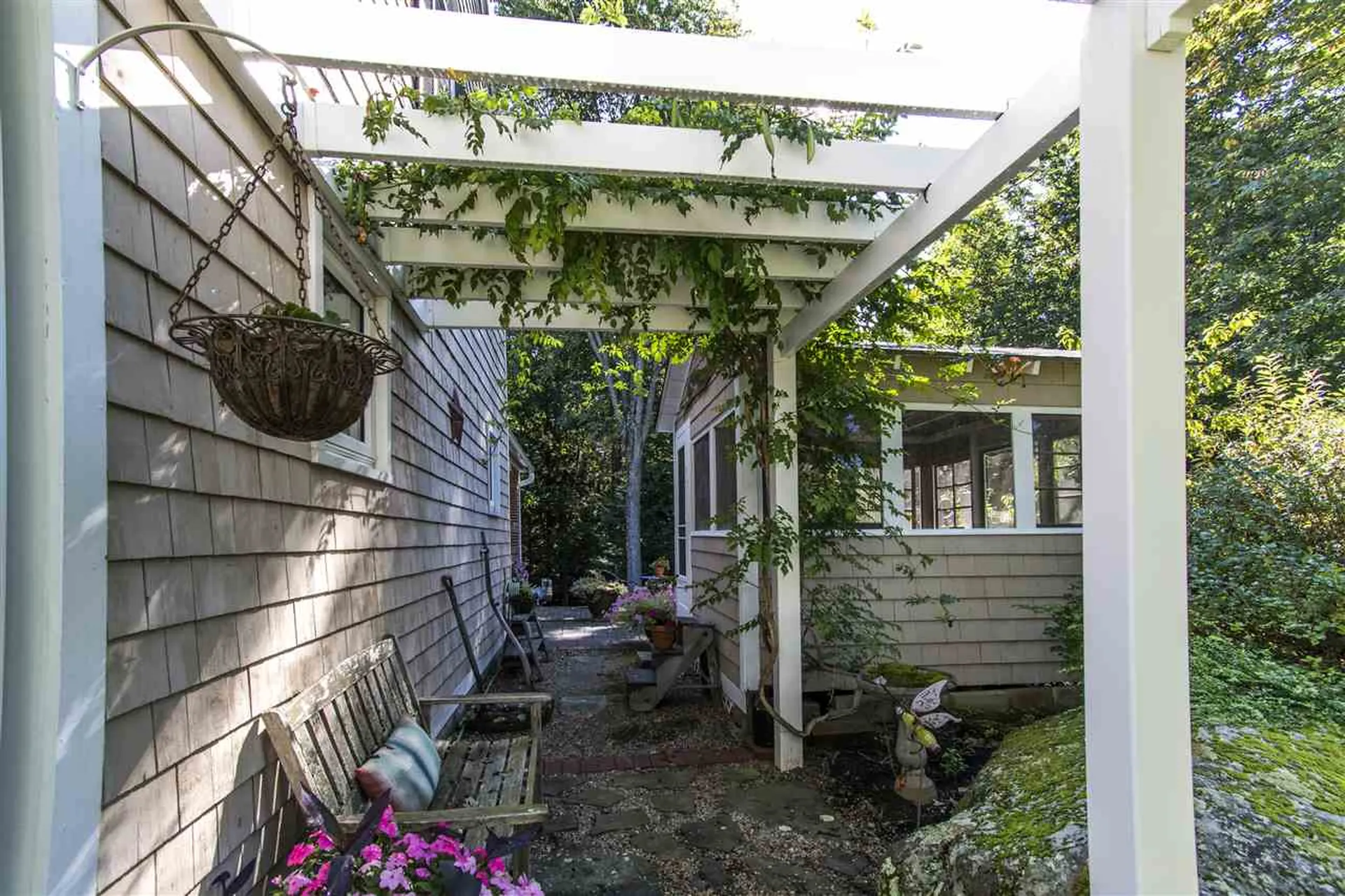 91 Blake Road Epping NH 03042