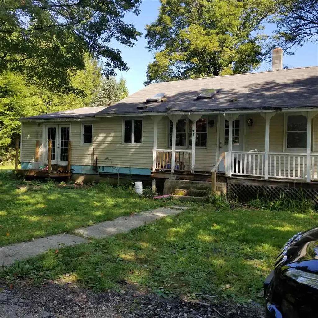 36 Woodard Avenue Winchester NH 03470