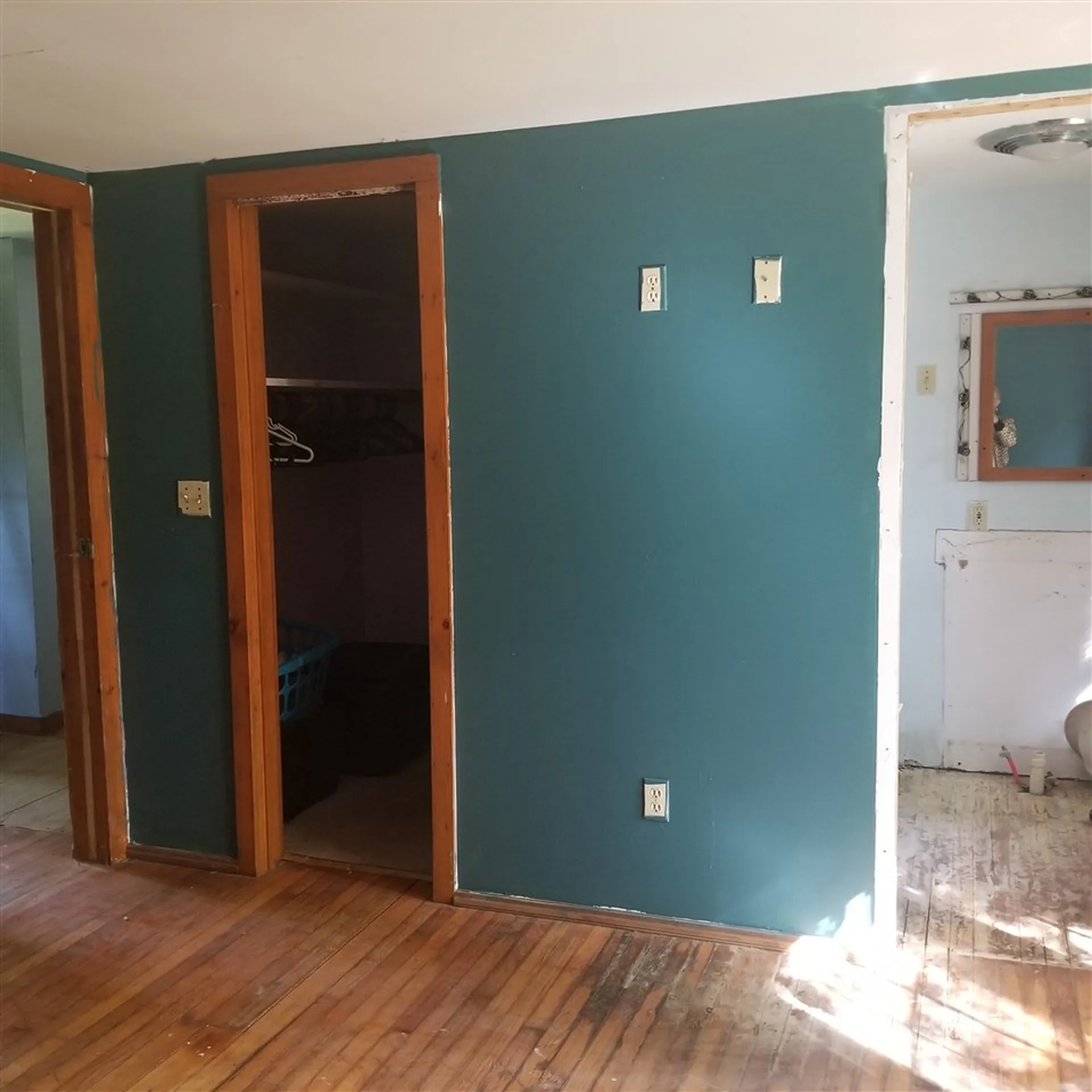 36 Woodard Avenue Winchester NH 03470