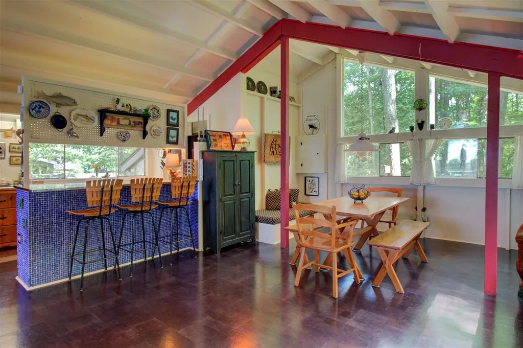1042 Savage Point Road North Hero VT 05474