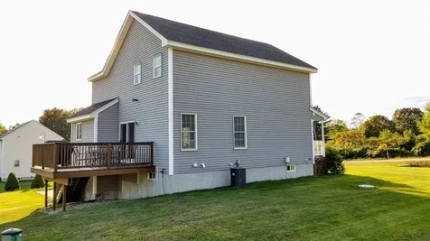 13 Whittemore Road Pembroke NH 03275