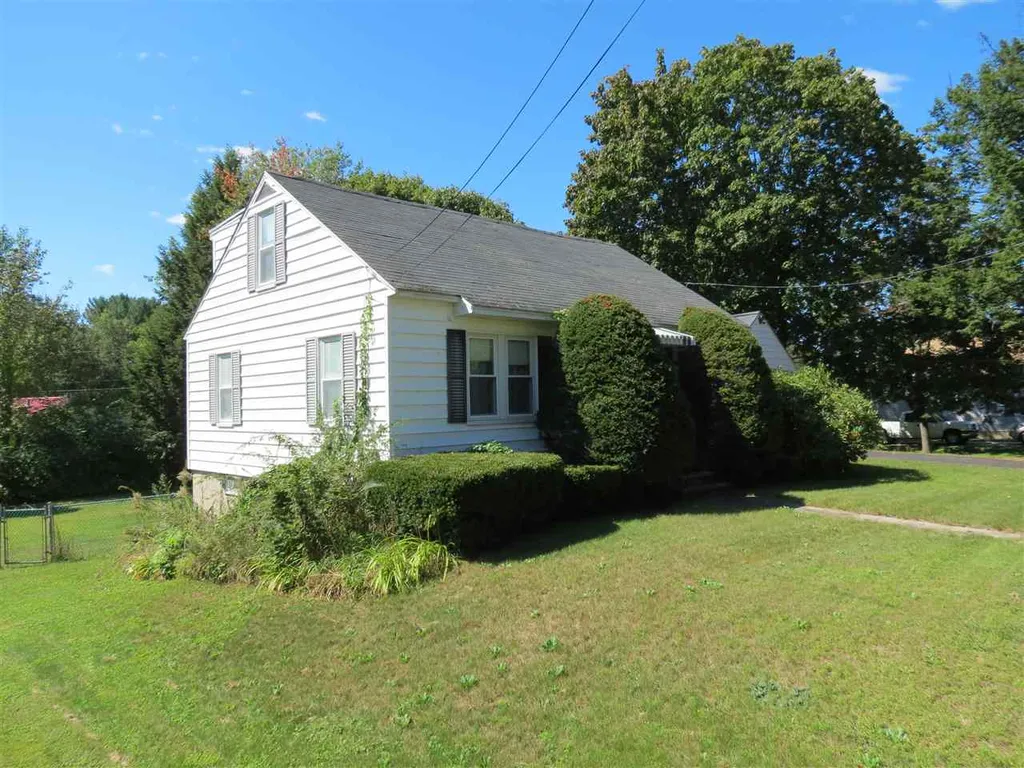 31 Adams Avenue Rochester NH 03867