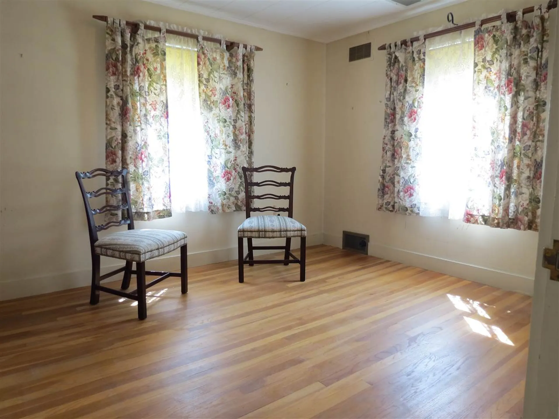 31 Adams Avenue Rochester NH 03867