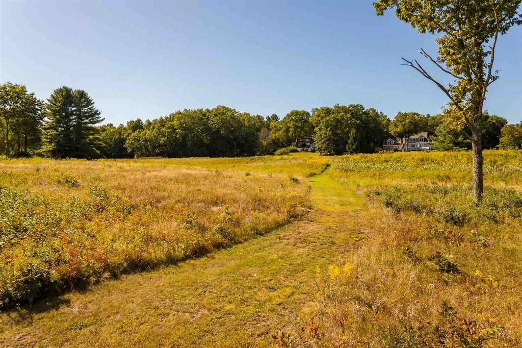 561 Bay Road Durham NH 03824