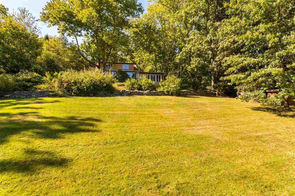 561 Bay Road Durham NH 03824