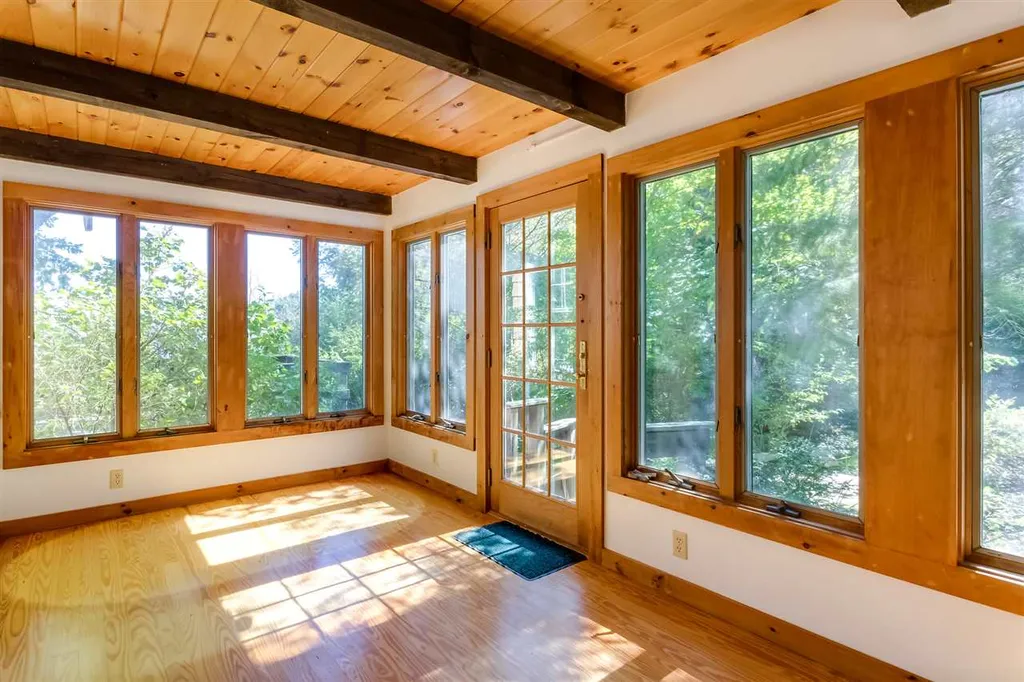 561 Bay Road Durham NH 03824