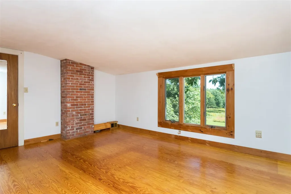 561 Bay Road Durham NH 03824