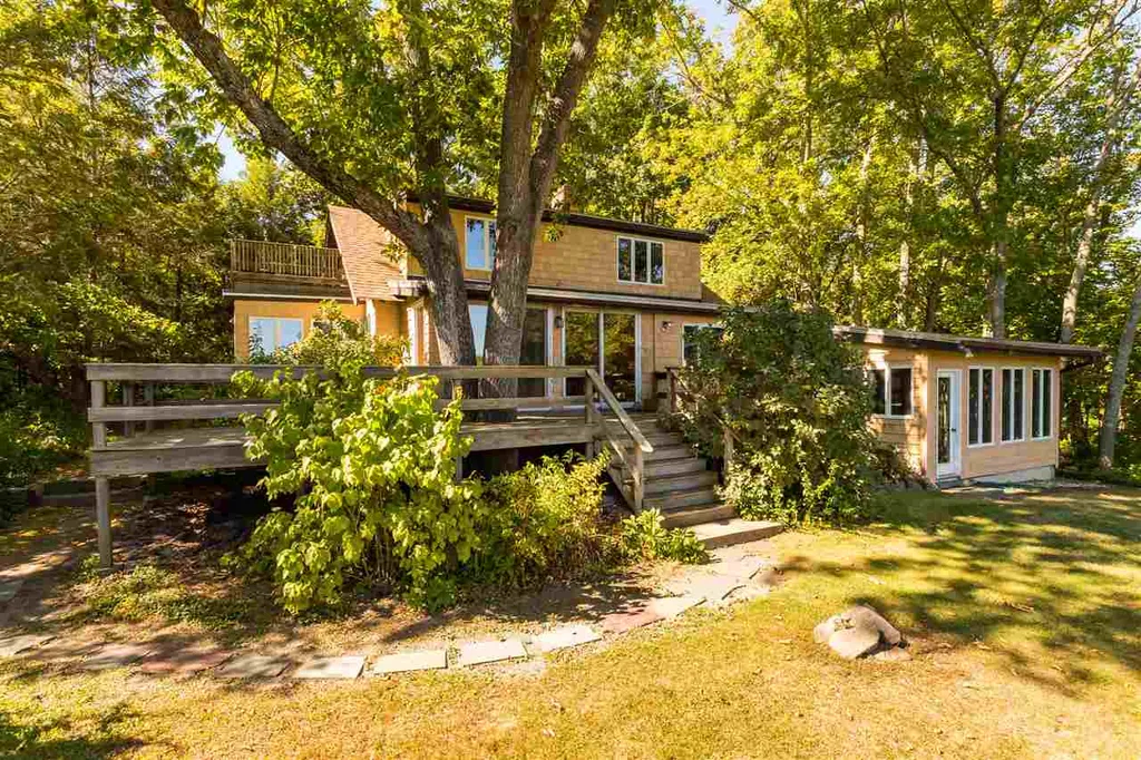 561 Bay Road Durham NH 03824
