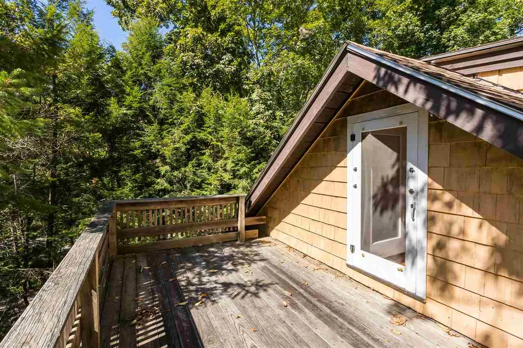 561 Bay Road Durham NH 03824