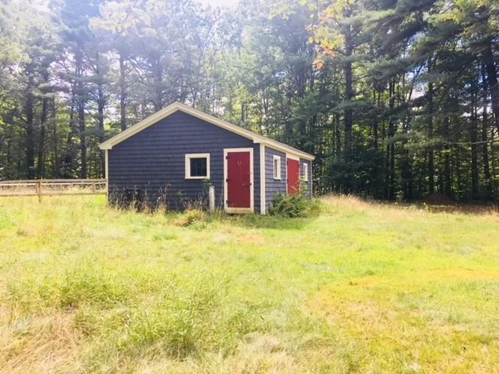 61 Betts Road Rochester NH 03867