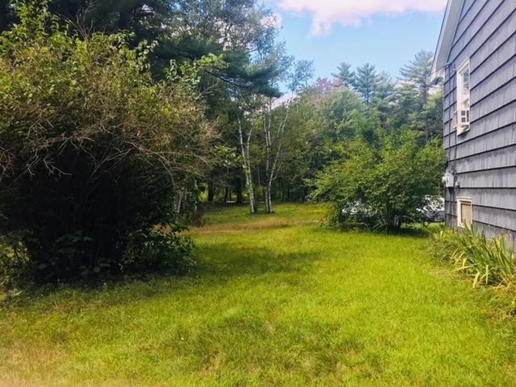 61 Betts Road Rochester NH 03867
