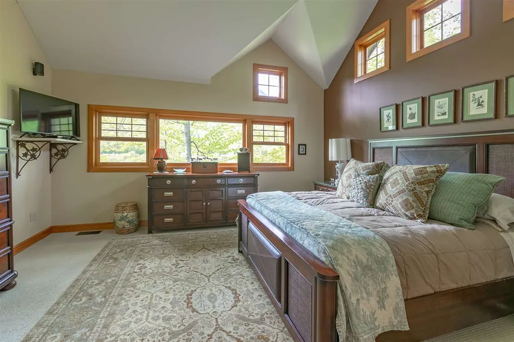 3 Buck Road Lincoln NH 03251