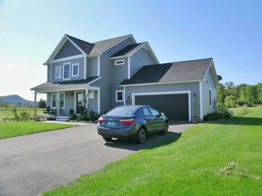 142 Commodore Drive Vergennes VT 05491
