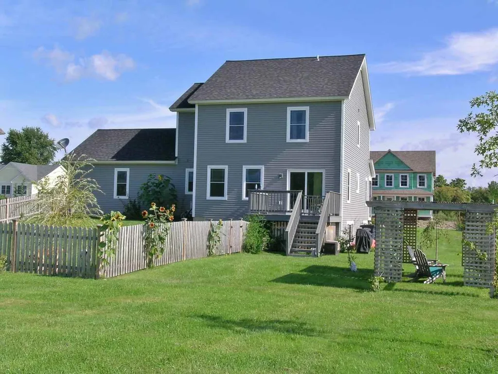 142 Commodore Drive Vergennes VT 05491