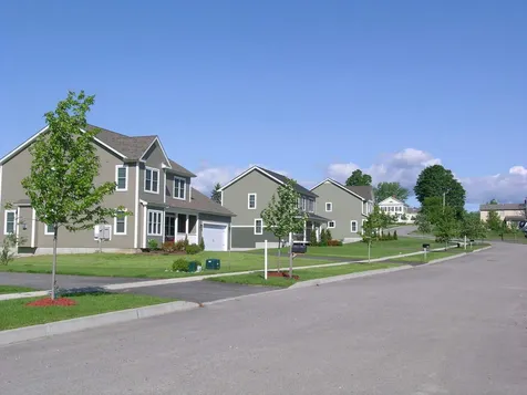 142 Commodore Drive Vergennes VT 05491