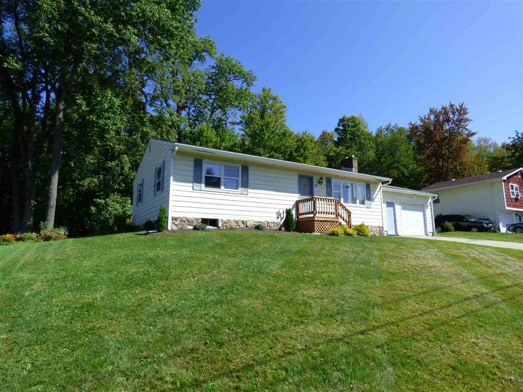 21 East Street Bennington VT 05201