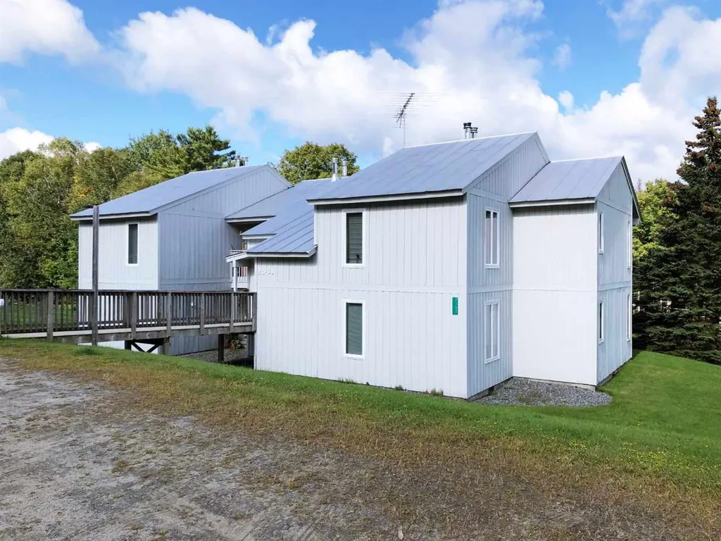 2162 Mountain Road Burke VT 05832