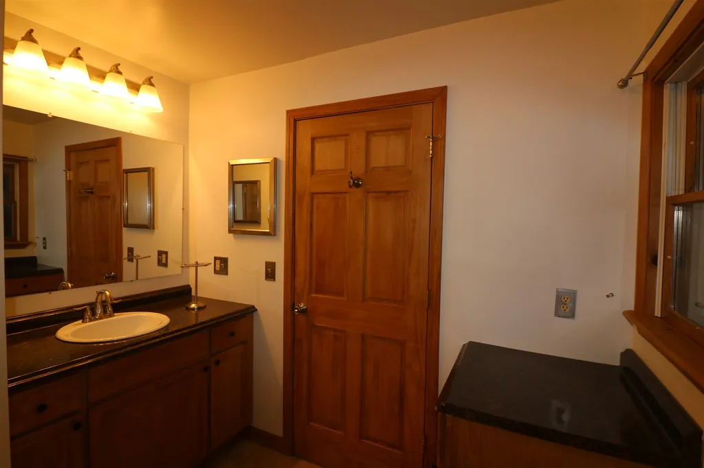 652 Graniteville Road Barre Town VT 05654