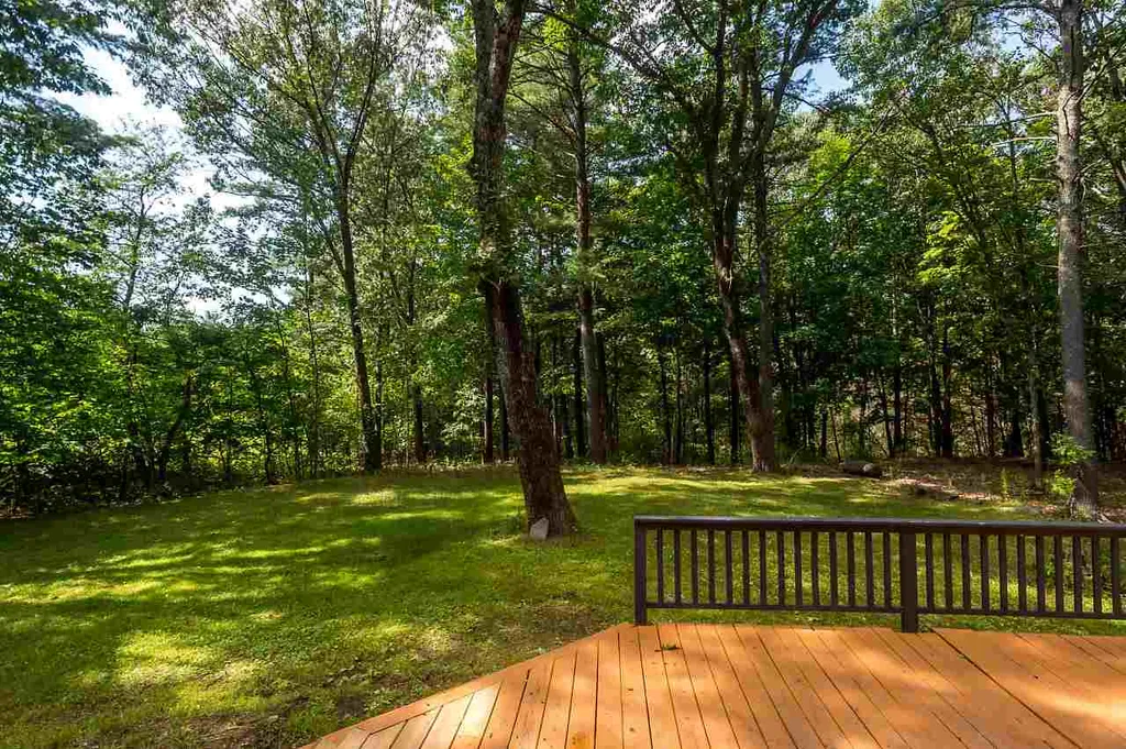 8 Sunnyside Drive Durham NH 03824