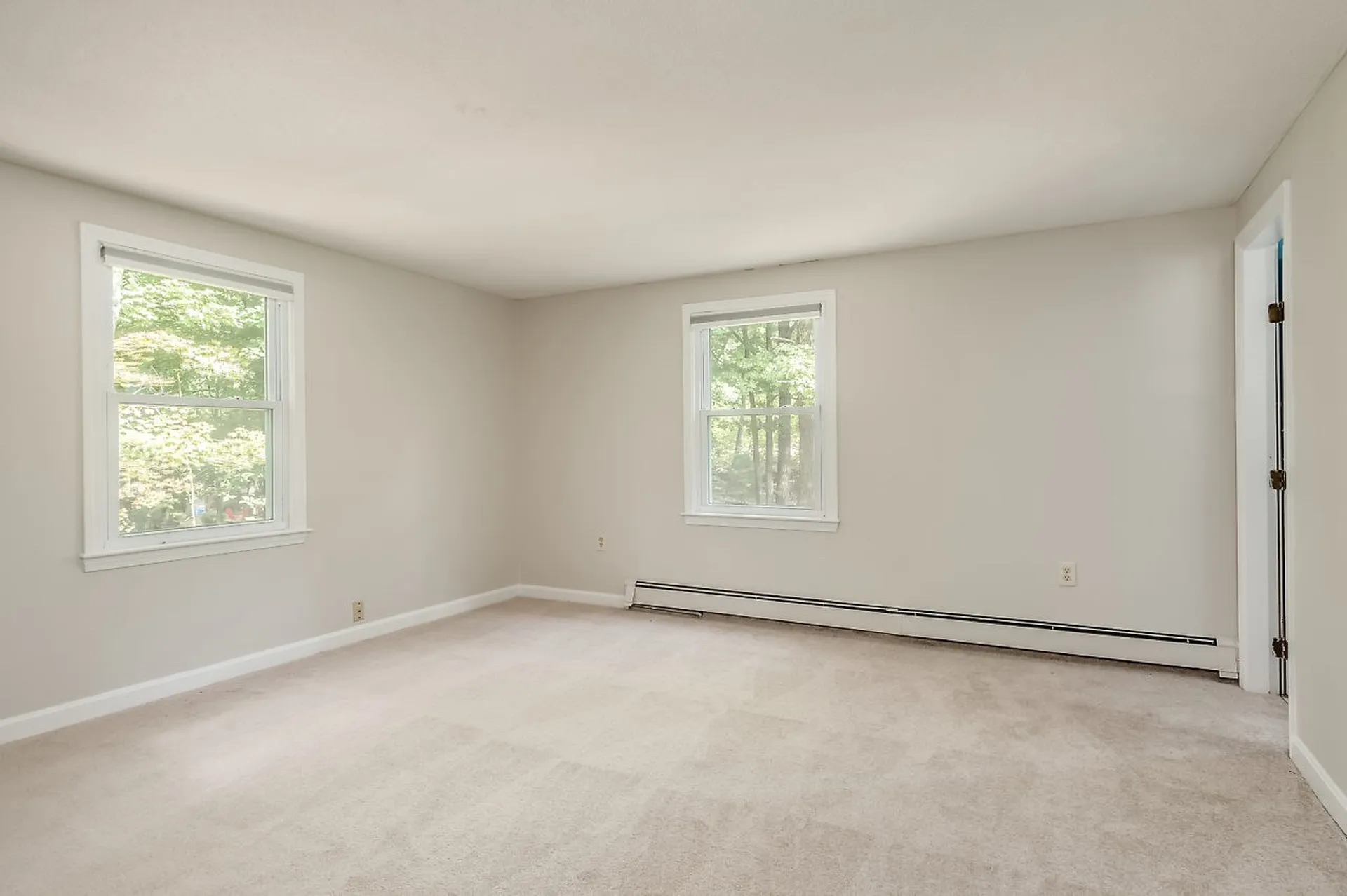 8 Sunnyside Drive Durham NH 03824