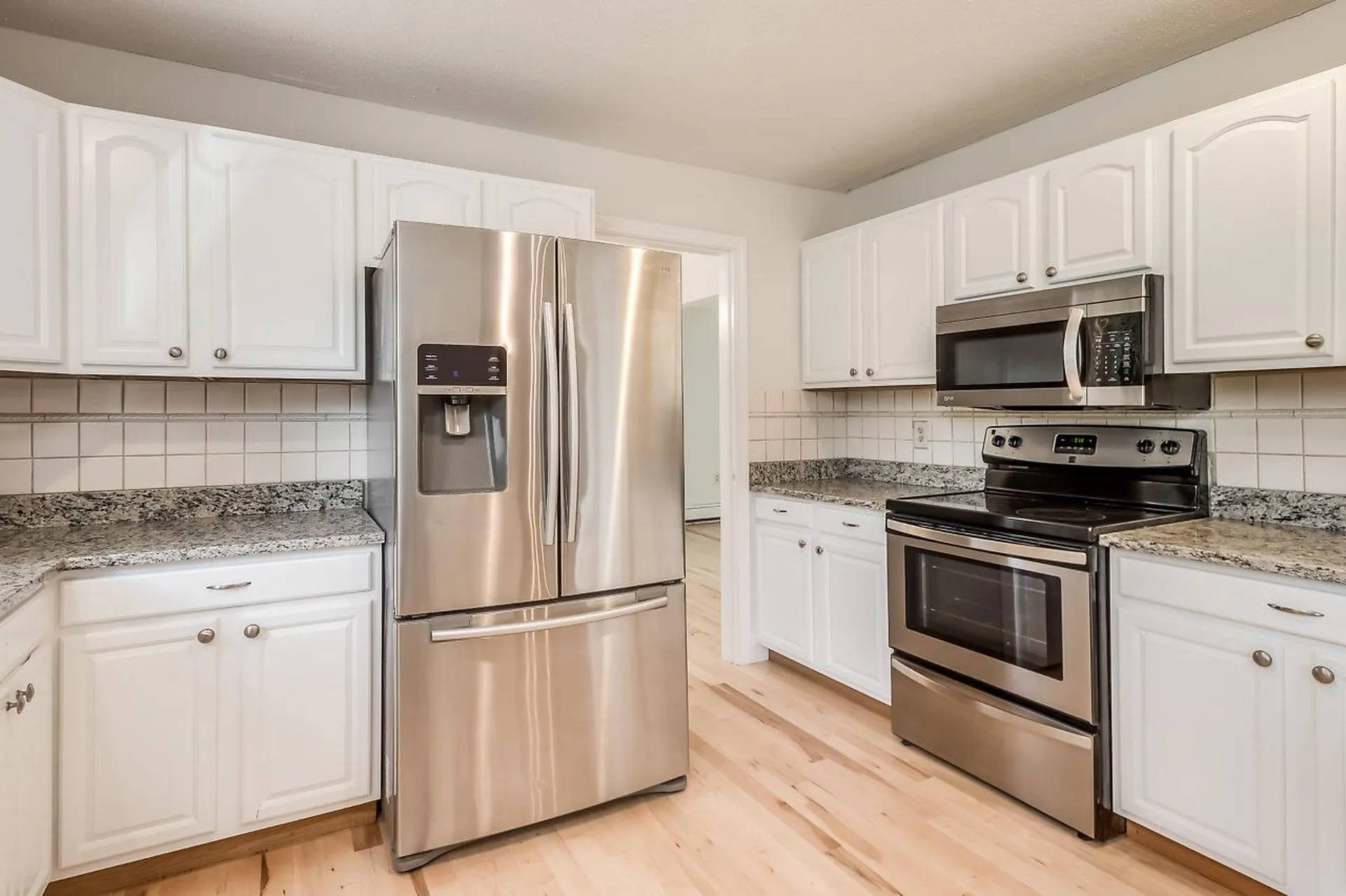 8 Sunnyside Drive Durham NH 03824