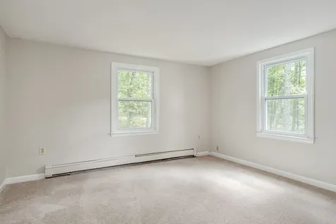 8 Sunnyside Drive Durham NH 03824